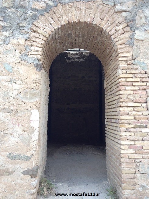 ساختمان های جانبی کاخ ناصرالدین شاهی شهرستانک